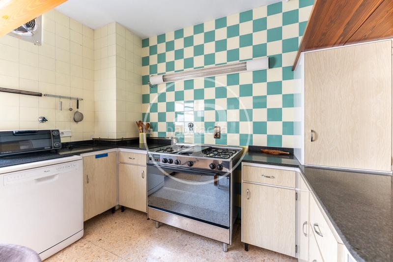 Foto 090ff098-2fbf-4aaf-8f86-e780a7e202a4. Attico con riscaldamento in El Mercat Palma de Mallorca