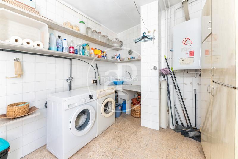 Foto b1fef0c9-3590-47b6-887a-78ec0e63efd3. Attico con riscaldamento in El Mercat Palma de Mallorca