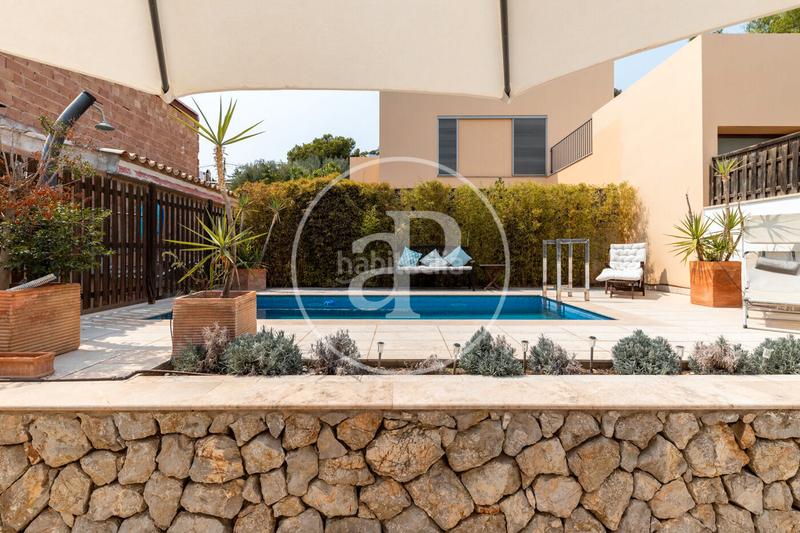 Foto 3c162b3e-f6c4-482b-8211-a280b5a1aec8. Casa amb calefacció aparcament piscina a Gènova Palma de Mallorca