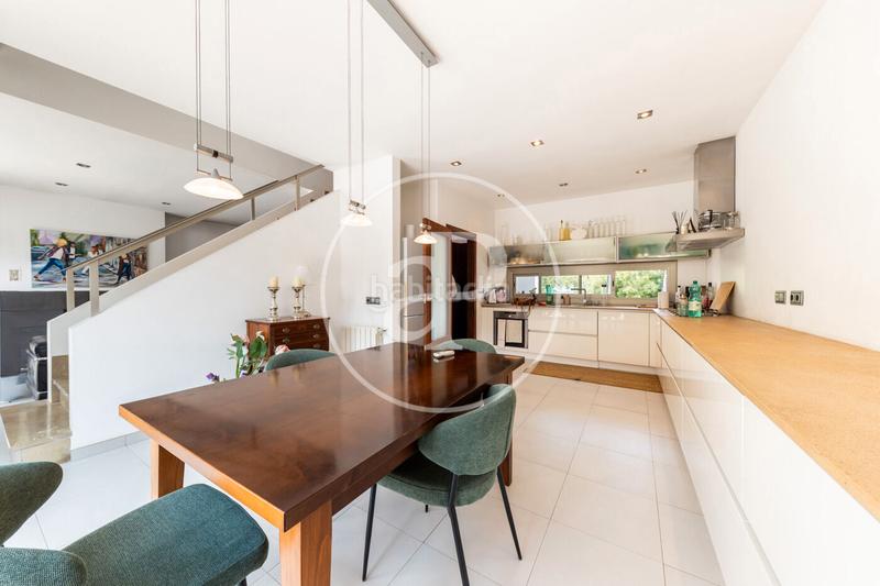 Foto f9dc74a6-ef84-4c65-9e52-675193d0f530. Casa amb calefacció aparcament piscina a Gènova Palma de Mallorca