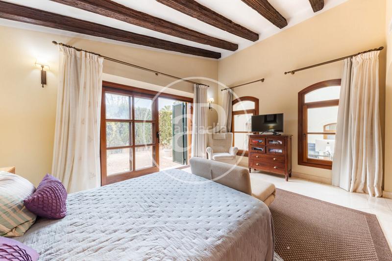 Foto 5d7a35a5-da0e-4c00-8d7b-ae55b8552ecf. Casa con riscaldamento parcheggio piscina in Santa Ponça Calvià