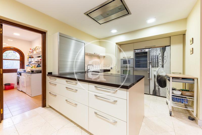 Foto f516b372-f992-40d8-b584-9948634bd4b8. Casa con riscaldamento parcheggio piscina in Santa Ponça Calvià