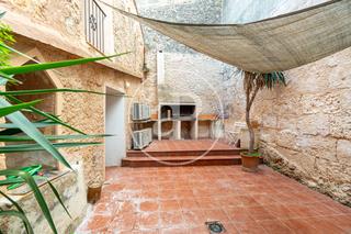 Maison jumelée  Carrer dels bous. Casa en venta de pueblo en sineu