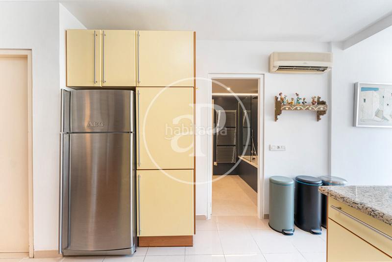 Foto 25f51ea1-ae7b-499d-bf35-5bd4a70e49d4. Rent flat with heating parking in Jaume III Palma de Mallorca