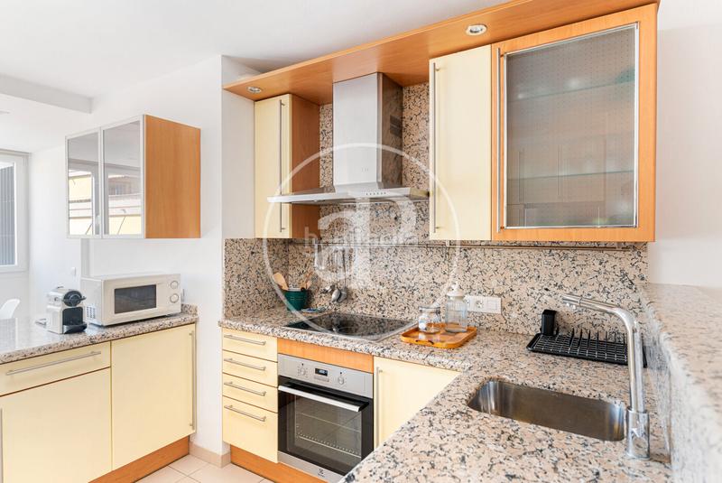 Foto 425e9506-5918-435e-bbec-bafae0b07bf6. Rent flat with heating parking in Jaume III Palma de Mallorca