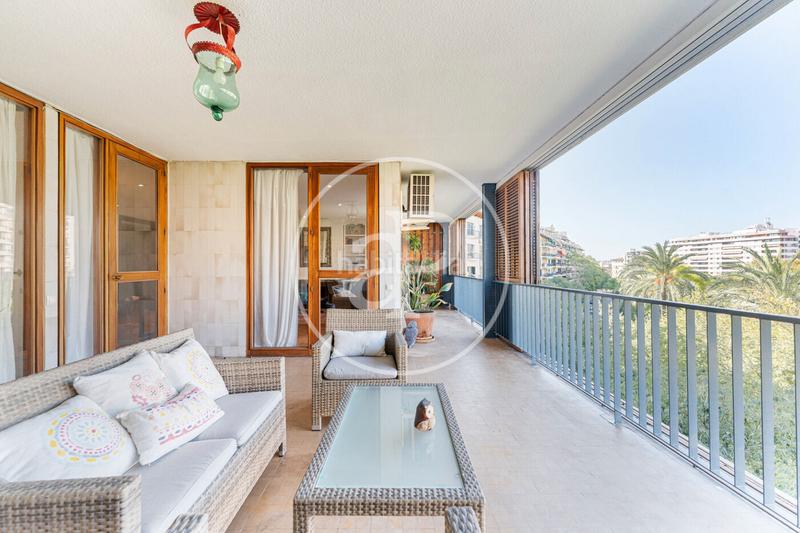 Foto 64fa014d-3c40-4dab-a437-0104d68be931. Rent flat with heating parking in Jaume III Palma de Mallorca