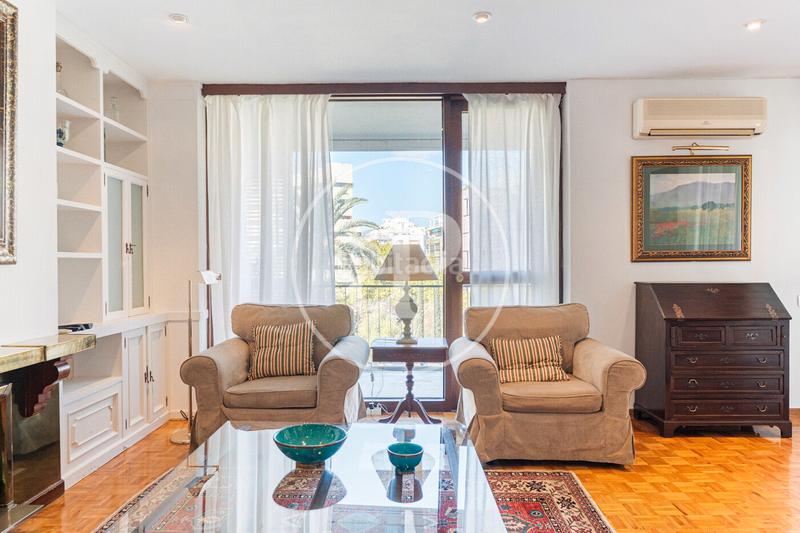 Foto c02d7a65-c64e-4f36-a8be-2db01f779a82. Rent flat with heating parking in Jaume III Palma de Mallorca