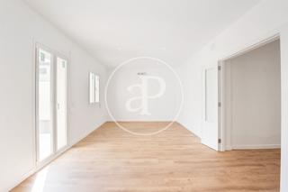 Rent Flat  Carrer del 31 de desembre. Piso en alquiler en 31 de diciembre