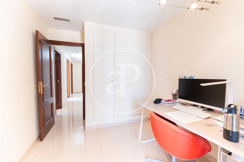 Foto 672f7fcc-8e9d-4bcb-a75d-71d02c926581. Flat with heating parking pool in Son Armadams Palma de Mallorca