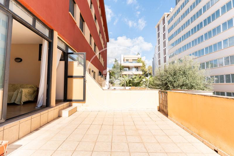 Foto 7cdaf592-6f4b-42ed-aa5c-77022f498087. Flat with heating parking pool in Son Armadams Palma de Mallorca