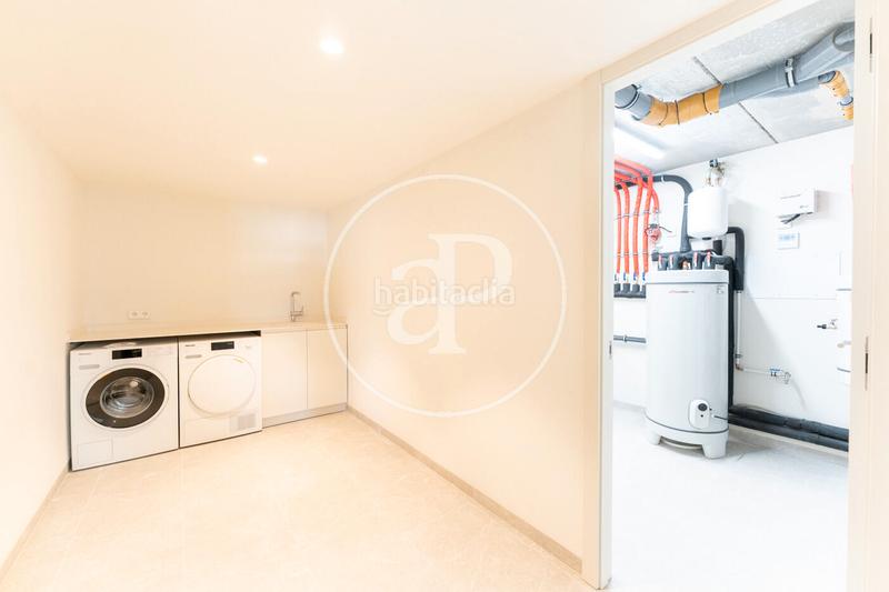 Foto ae04d848-07f5-4592-9eb2-a5814a48fff7. Casa 419m<sup>2</sup> con riscaldamento parcheggio piscina in Son Gual Palma de Mallorca