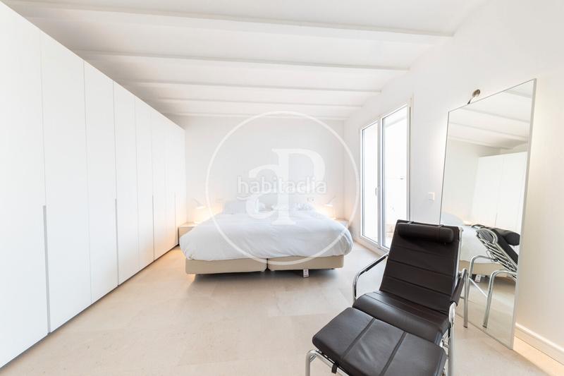 Foto 75813f42-594b-45e1-8073-5a5993f98518. Casa aparellada amb calefacció aparcament piscina a Palma de Mallorca