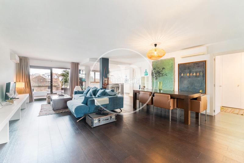 Foto 82400629-e04f-4783-b7a6-0221d98b8544. Lloguer àtic amb calefacció aparcament a La Missió Palma de Mallorca