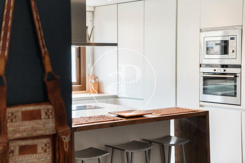 Foto 6e2f4763-c700-48be-9bb0-743a87e99b88. Rent penthouse with heating parking in La Missió Palma de Mallorca