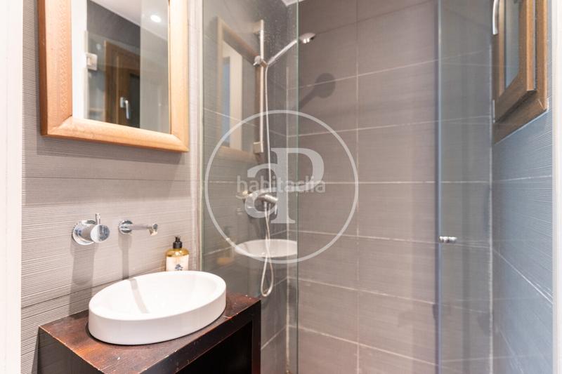 Foto 6e33a94b-ba7a-4f0a-8b8c-e7607c98e706. Rent penthouse with heating parking in La Missió Palma de Mallorca