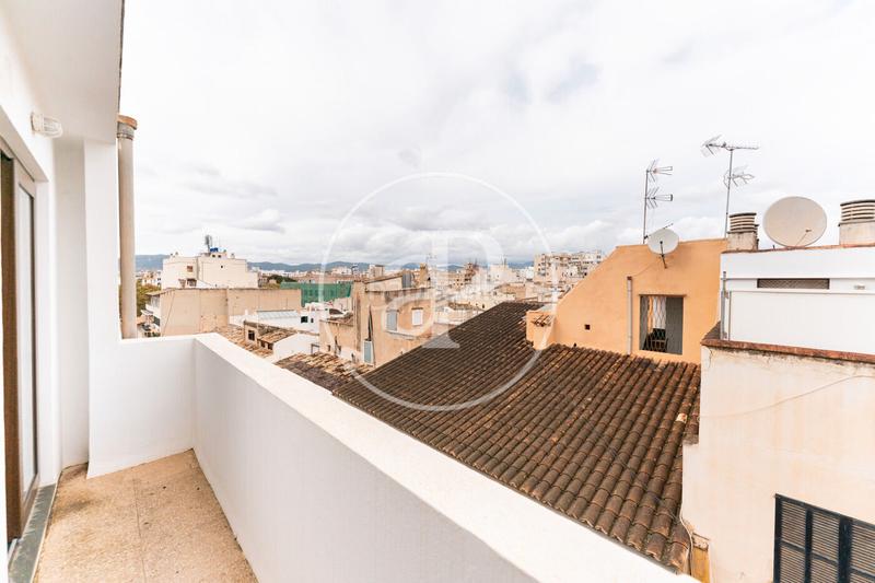 Foto 91421380-8c25-49c8-92ea-6ff3efadddd5. Rent penthouse with heating parking in La Missió Palma de Mallorca