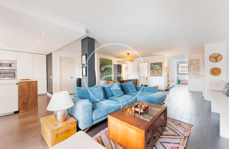 Foto f3510d0b-0d78-4467-a795-a3a9638e1a96. Rent penthouse with heating parking in La Missió Palma de Mallorca