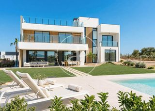 Casa  Carrer son gual ii-g. Casa a la venta en son gual