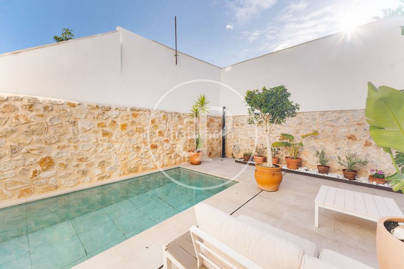 Foto 00721e4f-2c4d-41bc-a207-2644f6ebc363. Casa amb calefacció piscina a Lloseta