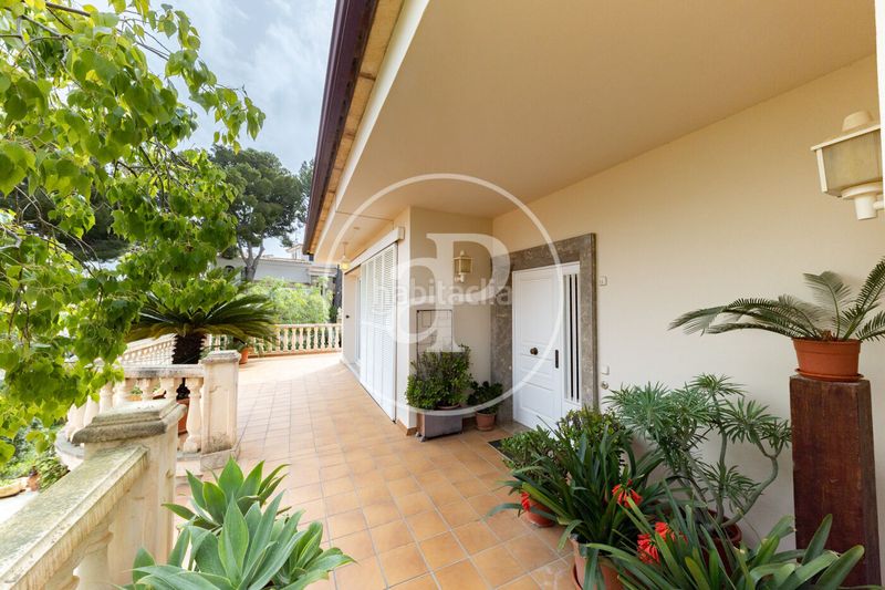 Foto cb41d837-6c72-423f-9b12-a4614c249996. Casa amb calefacció aparcament piscina a Son Ferrer Calvià