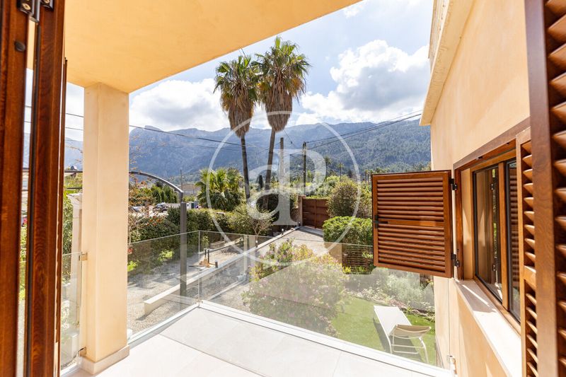 Foto fd1e75cd-15bf-4717-9d94-523070a6b9dd. Pis amb calefacció aparcament a Sóller