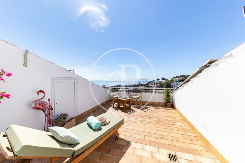 Foto 3fcdbee2-c397-4dbe-9394-64d994879895. Dúplex amb calefacció aparcament piscina a Cas Català-Illetes Calvià