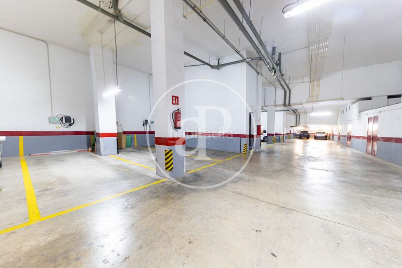 Foto a3f4c7a2-cff5-4b7e-ad05-35379b10cc2d. Dúplex amb calefacció aparcament piscina a Cas Català-Illetes Calvià