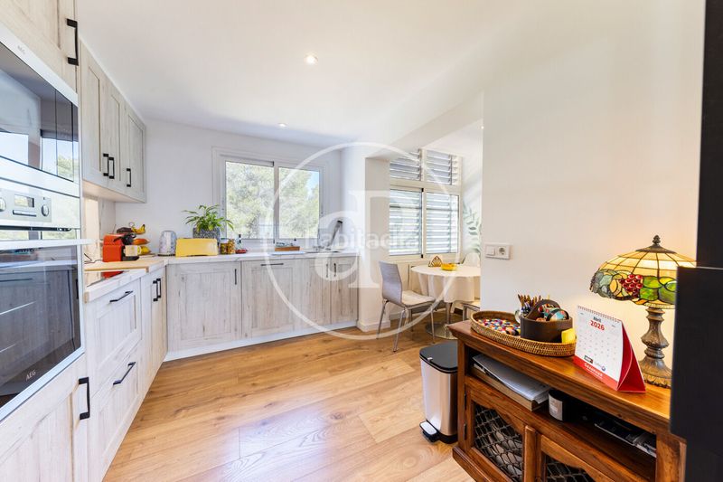 Foto a832d60f-064a-4f90-818a-22063f7b9547. Dúplex amb calefacció aparcament piscina a Cas Català-Illetes Calvià