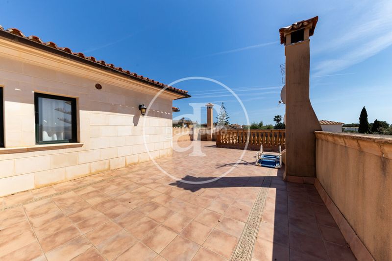 Foto a21fa9f3-5206-4733-8fee-6d501d75e6e9. Casa amb calefacció aparcament piscina a Sa Cabaneta Marratxí