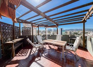 Rent Penthouse  Carrer de fra juníper serra. Ático dúplex en alquiler en son armadams