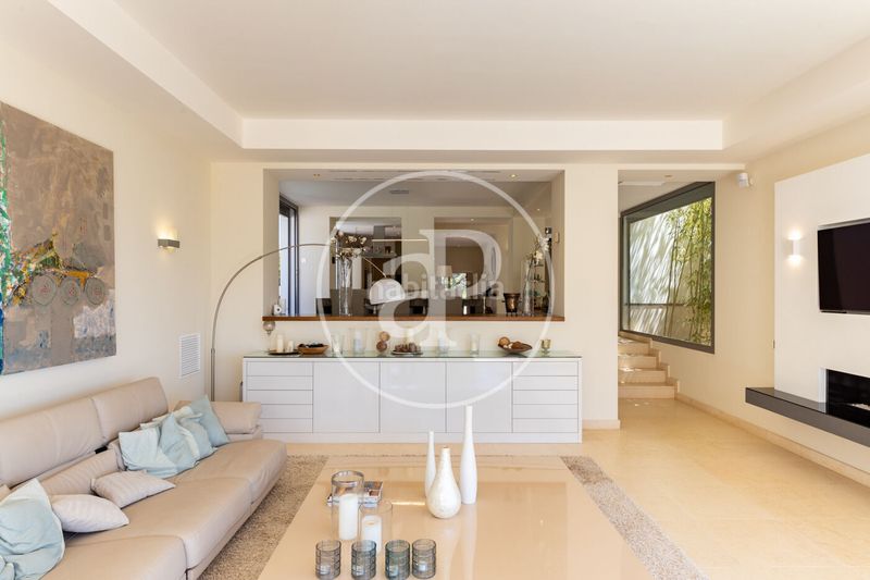 Foto 8f884e39-e8ee-4c80-a04b-854c741be510. Casa amb calefacció piscina a Portals Nous Calvià