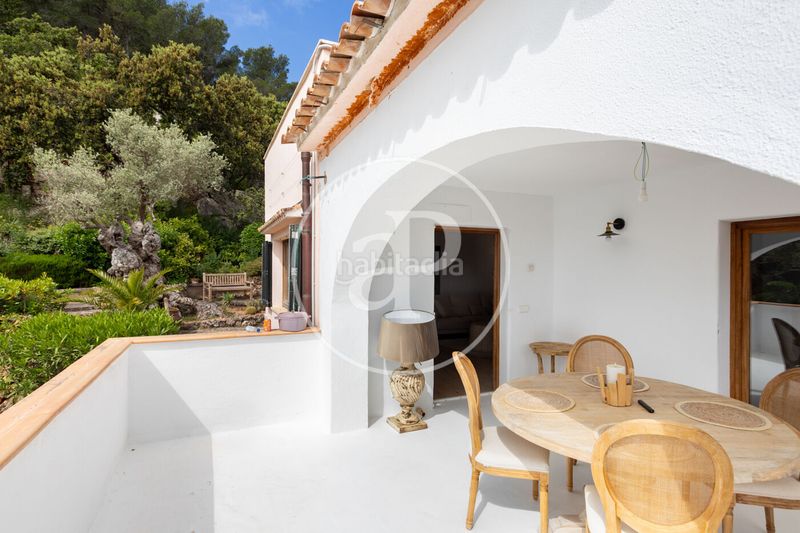 Foto 51c43d63-ada0-4782-b02c-587295fb22fe. Casa amb calefacció aparcament piscina a Esporles