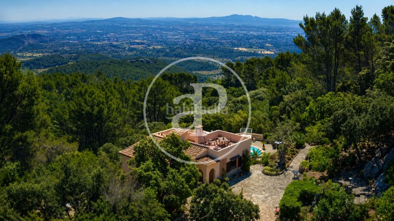 Foto c64bb976-3c2f-4b06-8a3e-bcbb0d2934fd. Casa amb calefacció aparcament piscina a Esporles