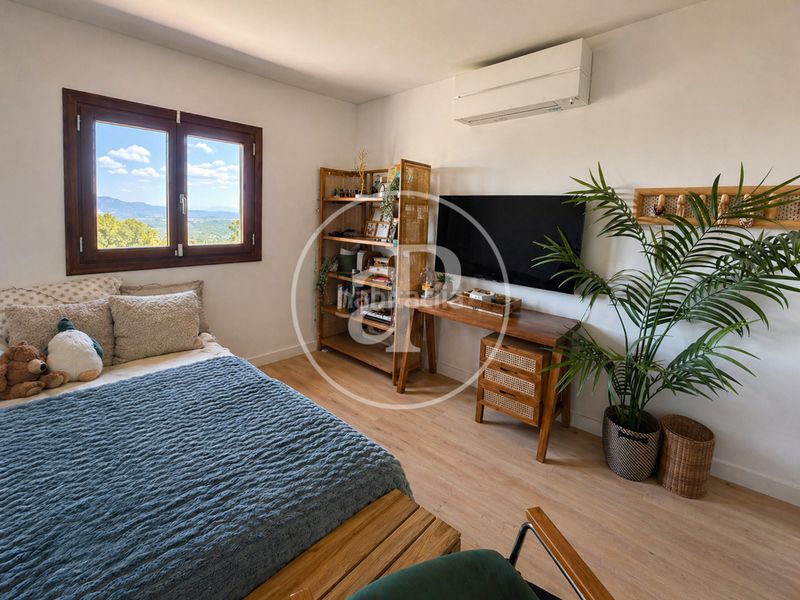 Foto de42427f-2d48-4164-9d2a-e21f7d39177c. Casa amb calefacció aparcament piscina a Esporles