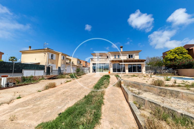 Foto d83d9bab-653f-4a9e-ba3f-84d9b0fdf0c8. Casa amb calefacció aparcament piscina a Ses Palmeres Llucmajor
