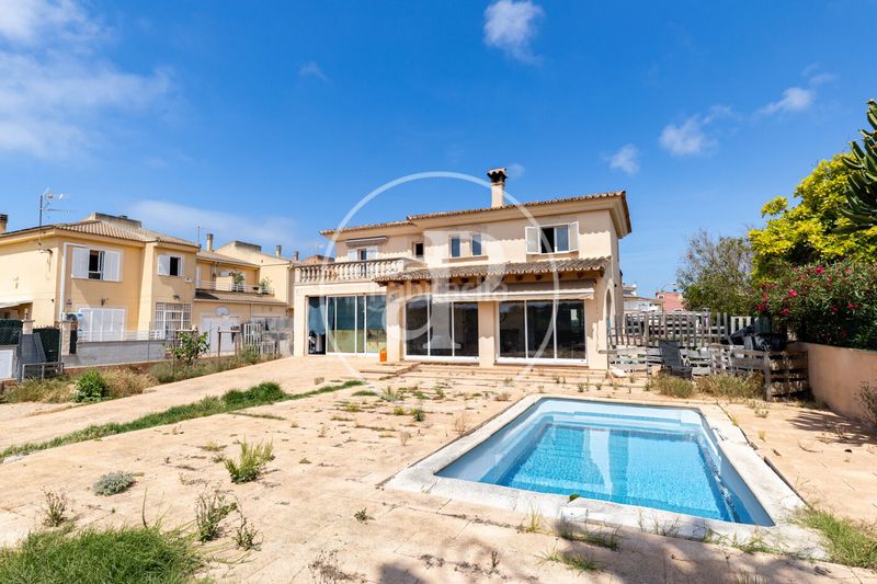Foto e0ad1ea1-ab17-4c23-a59f-5b479c23ac3d. Casa amb calefacció aparcament piscina a Ses Palmeres Llucmajor
