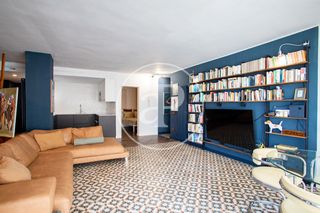 Appartement à Marquès de Fontsanta. Piso en venta con terraza y 3 dormitorios en marquès de la fonts