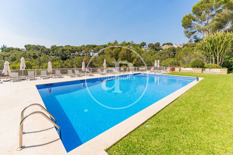 Foto a0dd4ba3-b533-4aaf-8609-432f3e5a44d6. Àtic amb calefacció aparcament piscina a Cas Català-Illetes Calvià