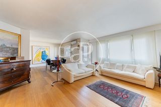 Pis  Carrer d'andrea doria. Piso en venta en son armadans