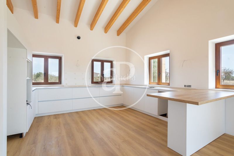 Foto a98550ae-b442-4e27-a98c-8a4a82b73bd2. Casa amb calefacció aparcament piscina a Campos poble Campos