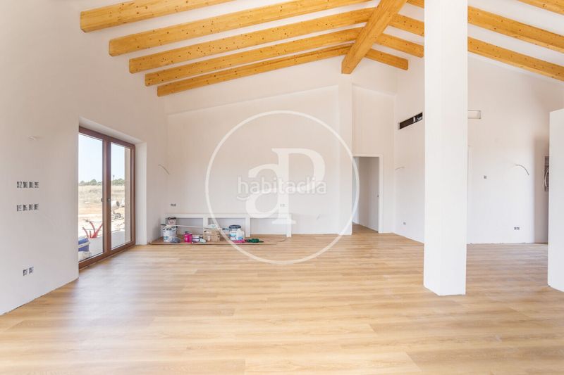 Foto b3b7e4f4-b30e-4e96-90c5-d87e3f6db392. Casa amb calefacció aparcament piscina a Campos poble Campos