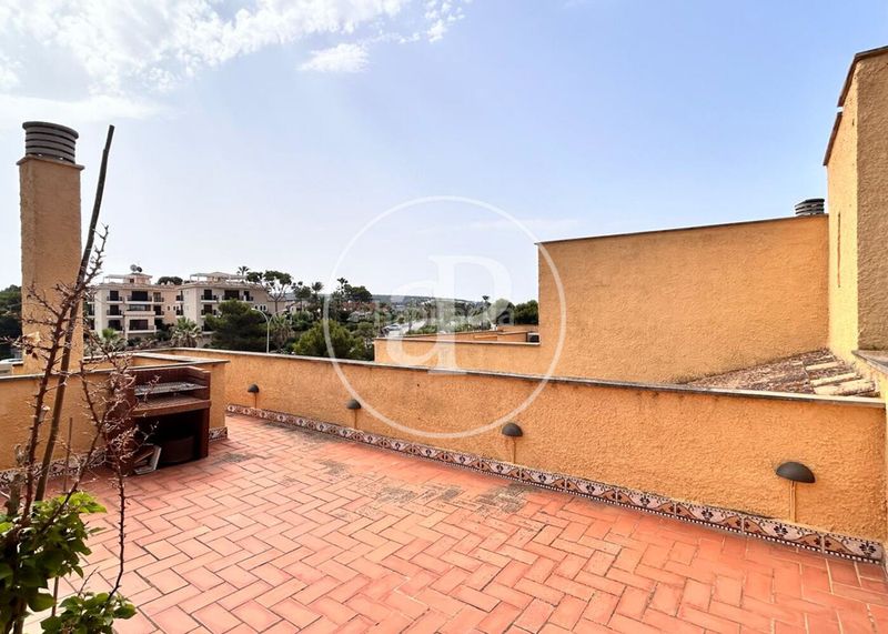 Foto e3bbc7fa-2151-4571-b00b-bd5223fb6446. Lloguer àtic amb calefacció aparcament piscina a Calvià