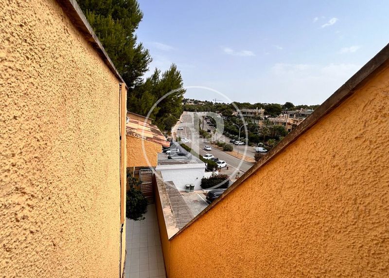 Foto e588fd0e-c76e-4f16-9f9e-3cc0f0ac27c5. Lloguer àtic amb calefacció aparcament piscina a Calvià