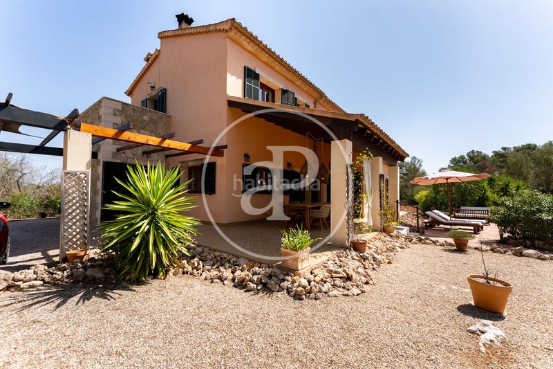 Foto 55f37ba7-b00c-4c12-b6c5-d25ca7206860. Casa amb calefacció aparcament piscina a Algaida