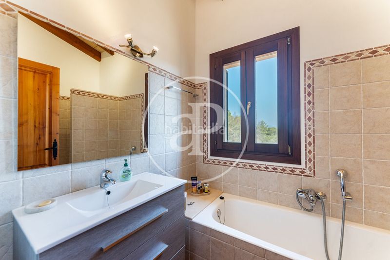 Foto e937a636-f56e-4b42-aea4-70a8372ad631. Casa amb calefacció aparcament piscina a Algaida