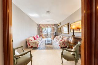 Flat  Carrer federico garcía lorca. Piso con terraza en venta en son armadams