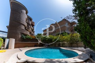 Miete Dachwohnung  Carrer d'álvaro de bazán. Ático en alquiler en son armadams