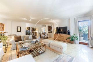 Location Appartement  C. del carme. Piso en alquiler junto a la rambla