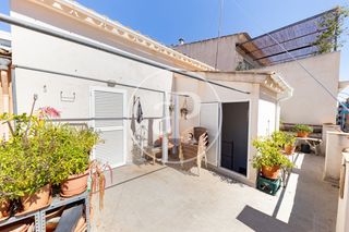 Casa aparellada a Santa Catalina. Casa pareada en venta en santa catalina