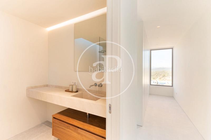 Foto 091a860e-eea5-47f9-9d24-f4fea9f38b32. Casa 419m<sup>2</sup> con riscaldamento parcheggio piscina in Son Gual Palma de Mallorca